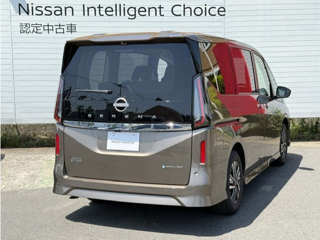 セレナ1.4 e-POWER ハイウェイスターV