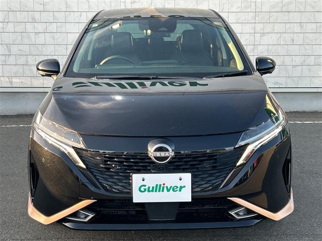 ノートオーラ1.2 G FOUR レザーエディション 4WD