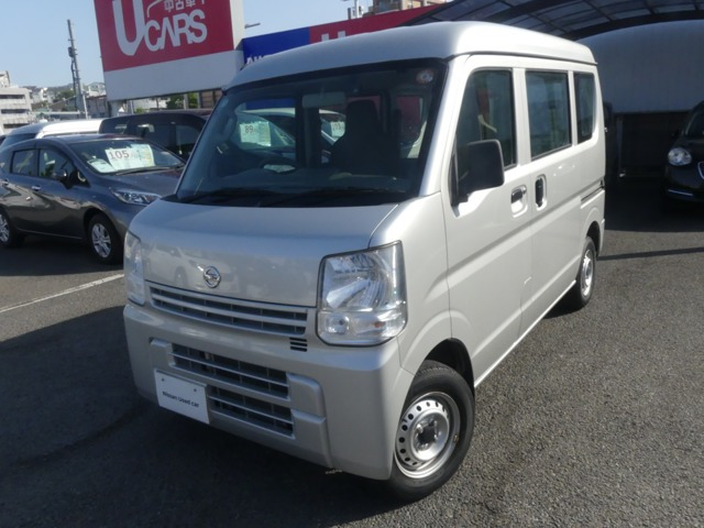 NV100クリッパーDX 5AGS車