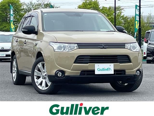 アウトランダーPHEV2.0 G ナビパッケージ 4WD