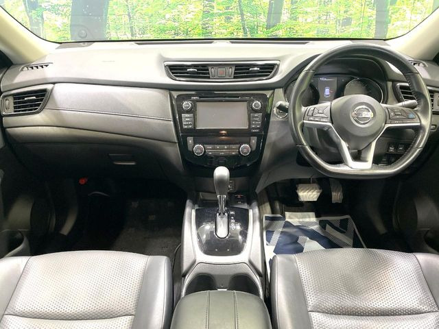 エクストレイル2.0 20Xi