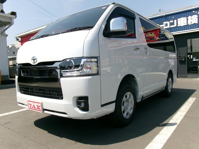 ハイエースバン