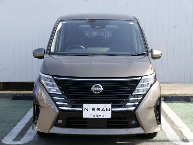 セレナ1.4 e-POWER ハイウェイスターV