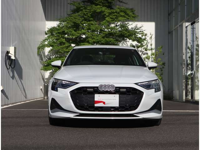 A3セダン30 TFSI アドバンスド