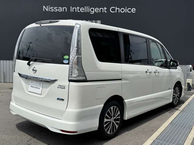 セレナ2.0 ハイウェイスター Vセレクション+Safety S-HYBRID