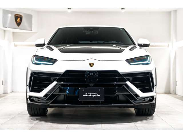 ウルスペルフォルマンテ 4WD