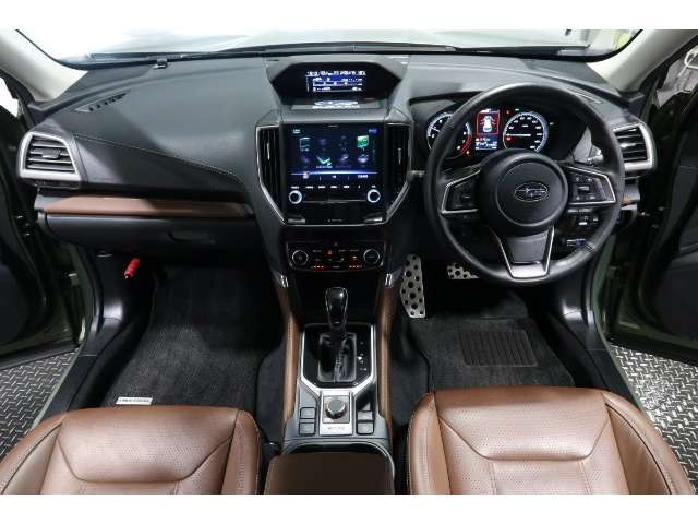 フォレスター2.0 アドバンス 4WD