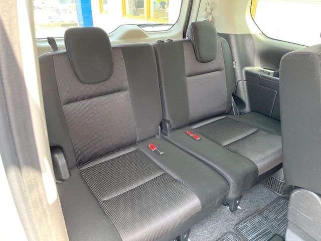 3��ڃV�[�g�͂�������ԗǍD����l�ł��������ƍ����Ē����܂��̂ŁA��l���ł̂��o���������N���N�ł��􂲉Ƒ��ŁA�C�̒m�ꂽ���ԂŁA�h���C�u�ɍs���̂��y���݂ł��ˁ�