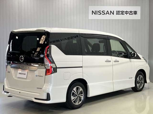 セレナ1.2 e-POWER ハイウェイスターV