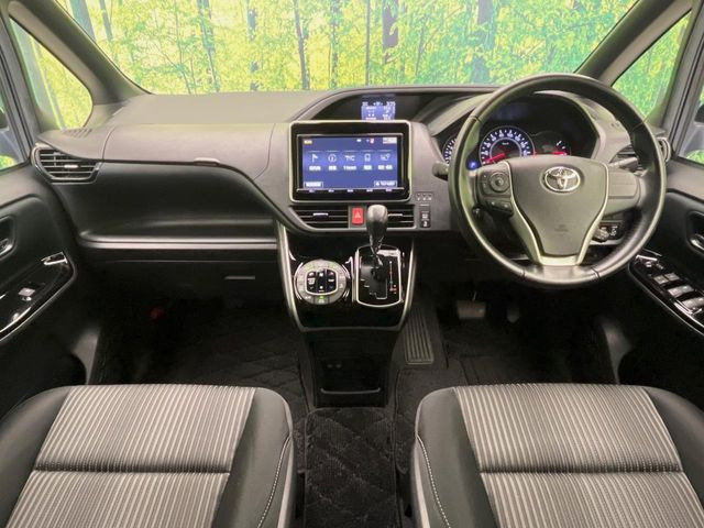 ヴォクシー2.0 ZS 煌