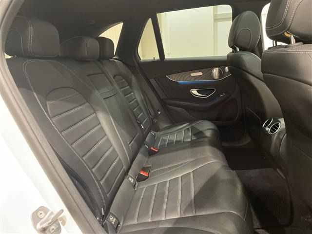 GLC250 4マチック スポーツ 本革仕様 4WD