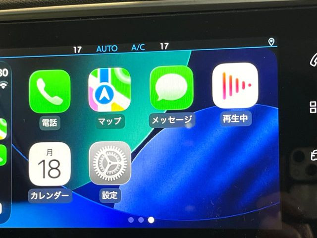 ��Apple Car Play:�X�}�z�Ƃ̗L���ڑ��ŁA�i�r�E�I�[�f�B�I�Đ��ȂǃX�}�z�̃A�v���@�\����ʂł��g����֗��@�\�ł�!