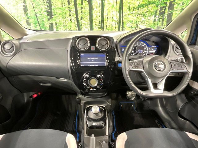 ノート1.2 e-POWER X FOUR 4WD