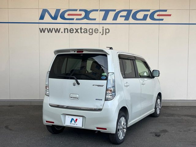 �������x�̃K���X�疌�ŝ����͂������A�㎿�ȃc���E����������B���O����_���J�����؂Ȉ��Ԃ�ی삵�A�F�����E�򉻂�h�~�B�u�e�X�v���b�V���R�[�g�v�A�u�e�v���~�b�T�R�[�g�v���炨�I�т��������܂��B