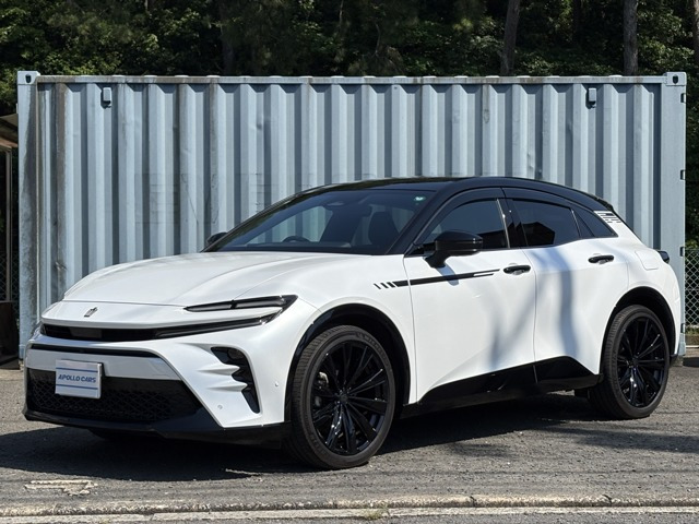 クラウンスポーツ2.5 Z E-Four 4WD