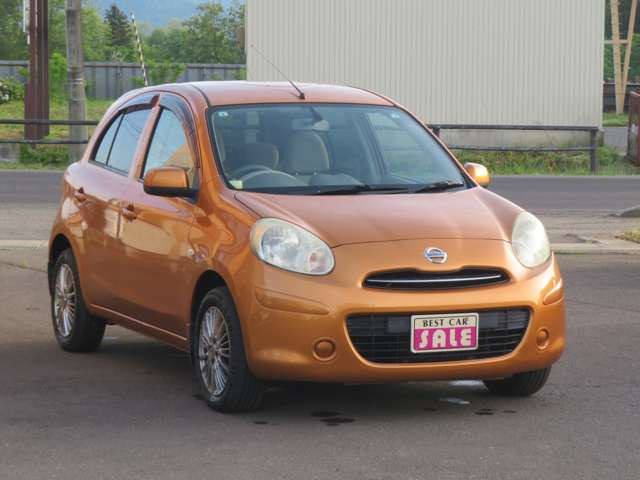 マーチ1.2 12X FOUR 4WD