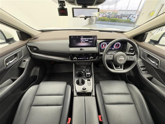 エクストレイル1.5 G e-4ORCE 4WD