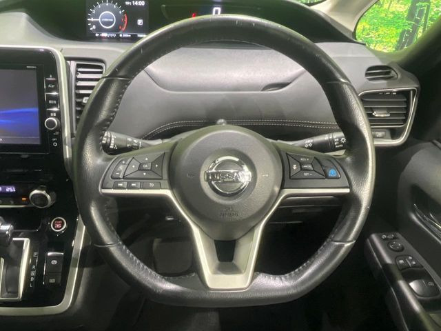 �y�X�e�A�����O�X�C�b�`�z�^�]���A�O������ڐ������炷���ƂȂ��A�I�[�f�B�I���̑��삪�\�ȕ֗��@�\!���S&���K�ȃh���C�u�����o���Ă���܂���