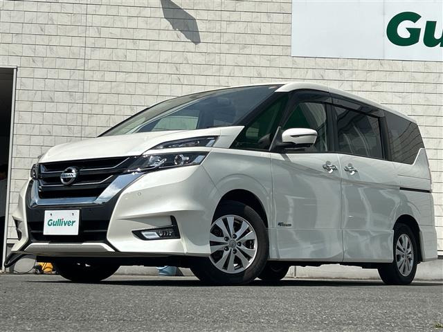 セレナ2.0 ハイウェイスター Vセレクション 4WD