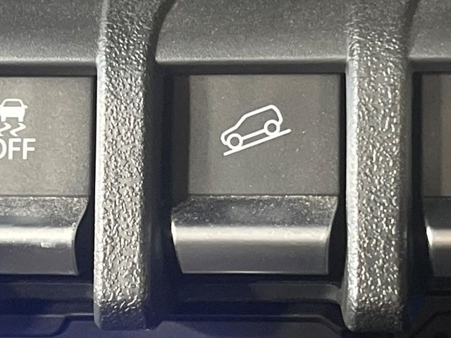 �y�_�E���q���A�V�X�g�z�}�ȍ⓹������Ƃ��Ɏ����Ńu���[�L�𐧌�A���̒ᑬ�x��ۂ��܂��B�ᓹ�∫�H�ȂǊ���₷���H�ʂ̉����ł��^�C�������b�N���Ȃ�������S!�n���h������ɏW���ł��܂�!