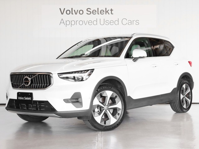 XC40ウルトラ B4 AWD 4WD