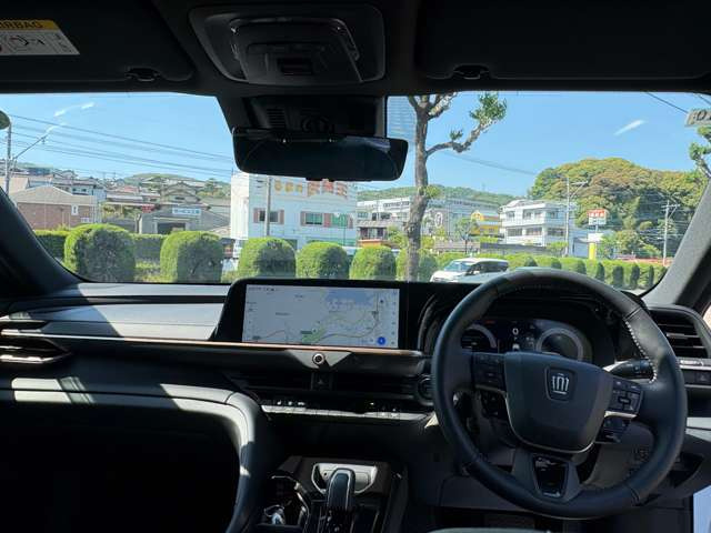 クラウンスポーツ2.5 Z E-Four 4WD