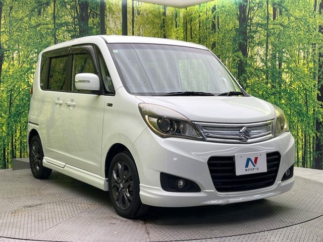 �������x�̃K���X�疌�ŝ����͂������A�㎿�ȃc���E����������B���O����_���J�����؂Ȉ��Ԃ�ی삵�A�F�����E�򉻂�h�~�B�u�e�X�v���b�V���R�[�g�v�A�u�e�v���~�b�T�R�[�g�v���炨�I�т��������܂��B