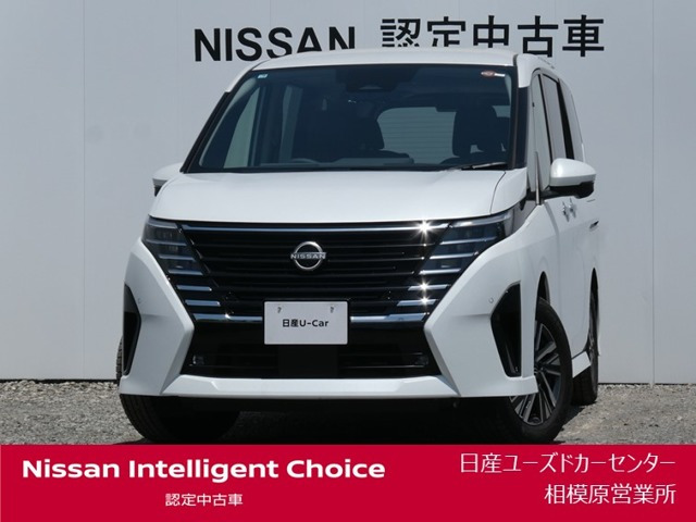 セレナ1.4 e-4ORCE ハイウェイスターV 4WD