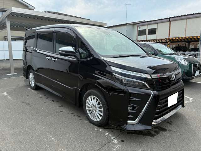 ヴォクシー2.0 ZS 煌II 4WD
