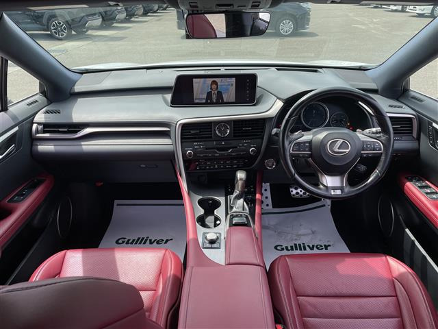 RX200t Fスポーツ 4WD
