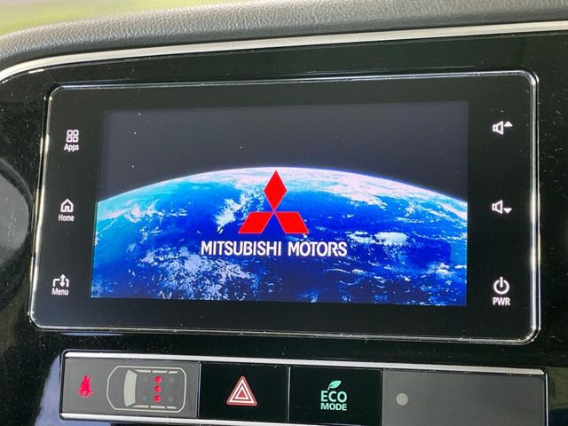 アウトランダーPHEV2.4 G プラスパッケージ 4WD