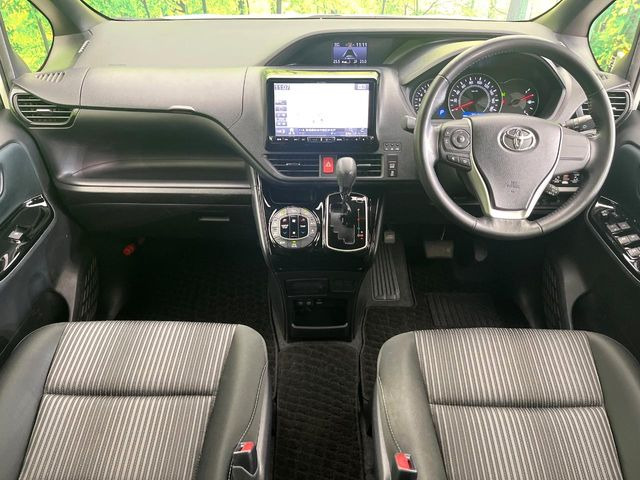 ヴォクシー2.0 ZS
