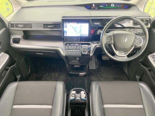 ステップワゴン2.0 e:HEV スパーダ G EX ホンダセンシング