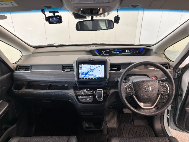 フリード+1.5 ハイブリッド G