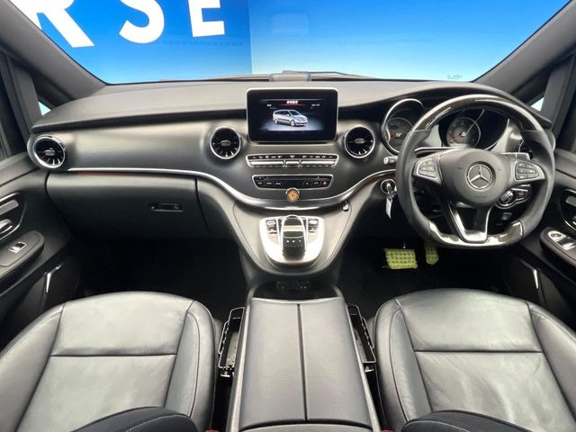 VクラスV220d スポーツ
