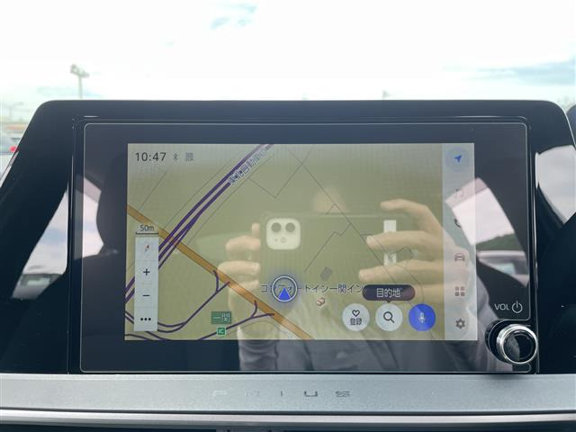 プリウス1.8 X E-Four 4WD