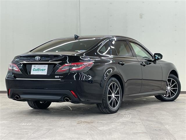 クラウンハイブリッド 2.5 S Four 4WD