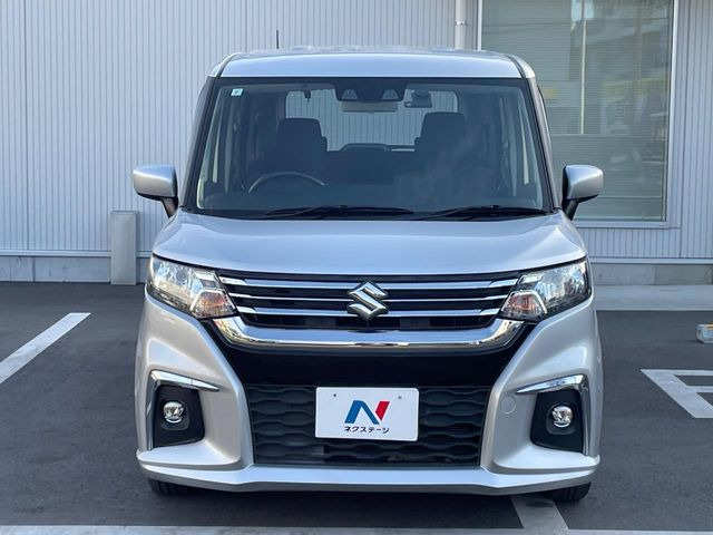 弊社では、全車『修復歴なし』のお車のみ取り扱っております。専任バイヤーによる厳選した仕入れの後、入庫後の車両チェックを行い、ネクステージが認定した高品質な中古車をご提供しております。