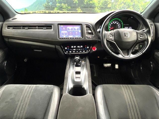 ヴェゼル1.5 ハイブリッド RS ホンダセンシング