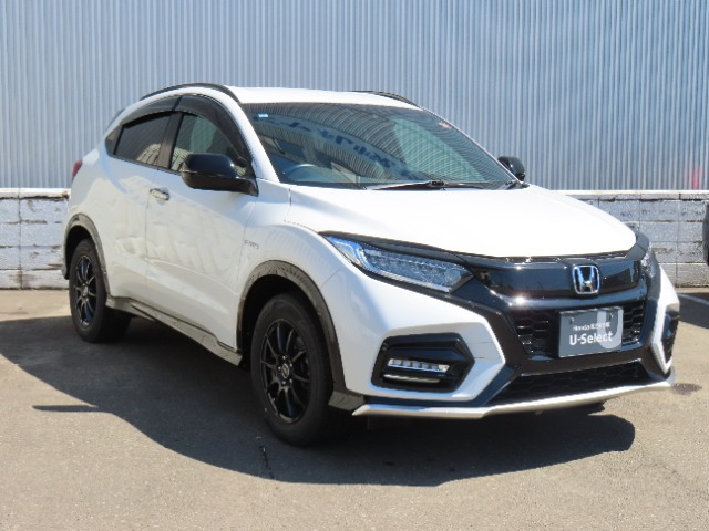 ヴェゼル1.5 ハイブリッド モデューロX ホンダセンシング 4WD