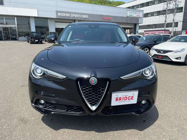 ステルヴィオ2.2 ターボ ディーゼル Q4 スプリント 4WD