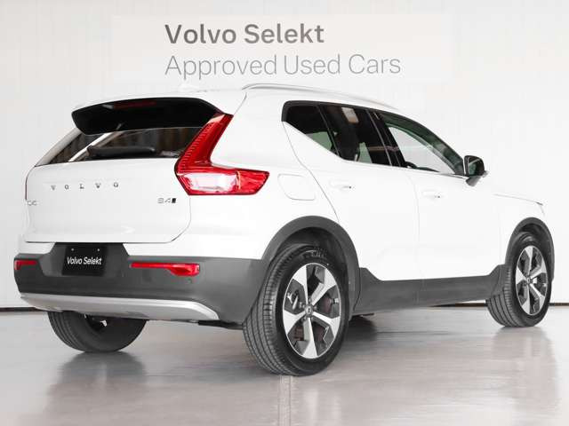 XC40ウルトラ B4 AWD 4WD