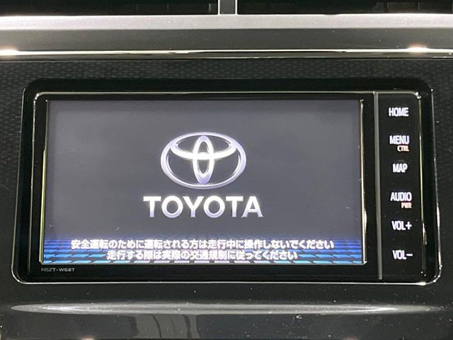 プリウスα1.8 S
