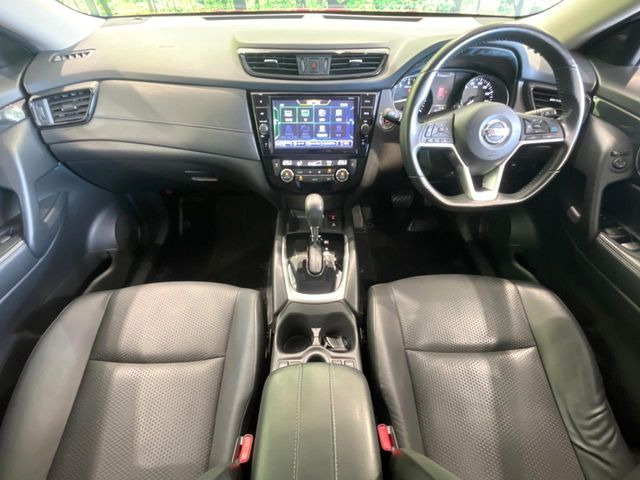 エクストレイル2.0 20Xi