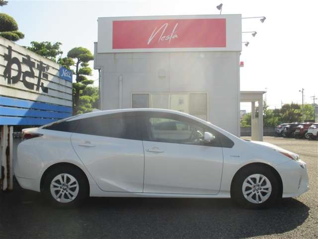 プリウス1.8 S セーフティ プラス