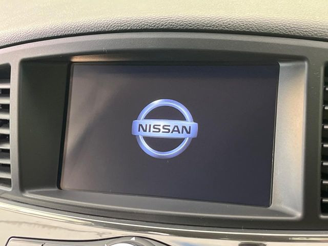 �y�����i�r�z�l�C�̏����i�r�𑕔����Ă���܂��B�i�r�̎g���₷���͂������A�I�[�f�B�I�@�\���[��!�L�����v�◷�s�͂������A�ʋ΂┃�����ȂǕ��i�̃h���C�u���y�����Ȃ�͂���