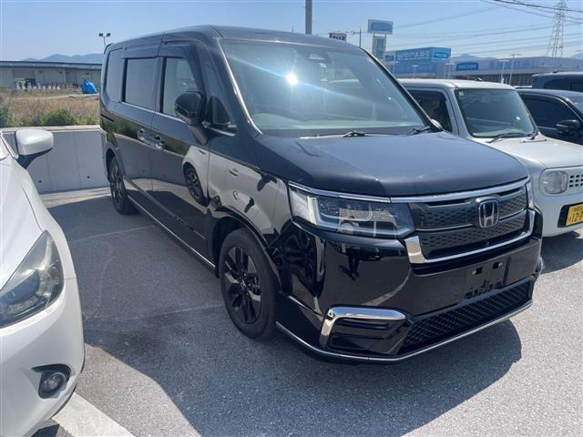 ステップワゴン2.0 e:HEV スパーダ
