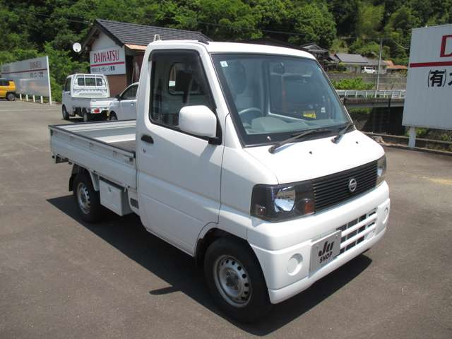 クリッパートラックDX エアコン付 4WD