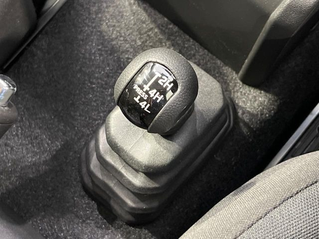 ジムニーノマド1.5 FC 4WD