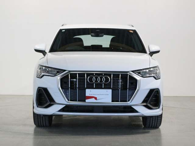 Q340 TDI クワトロ Sライン ディーゼル 4WD